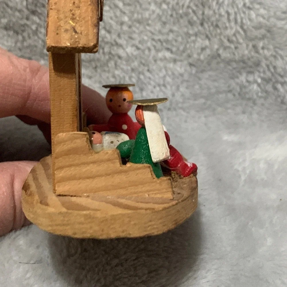 Vintage Miniature‎ Wooden Nativity Scene Hand Painted Taiwan Christmas Decor 3in